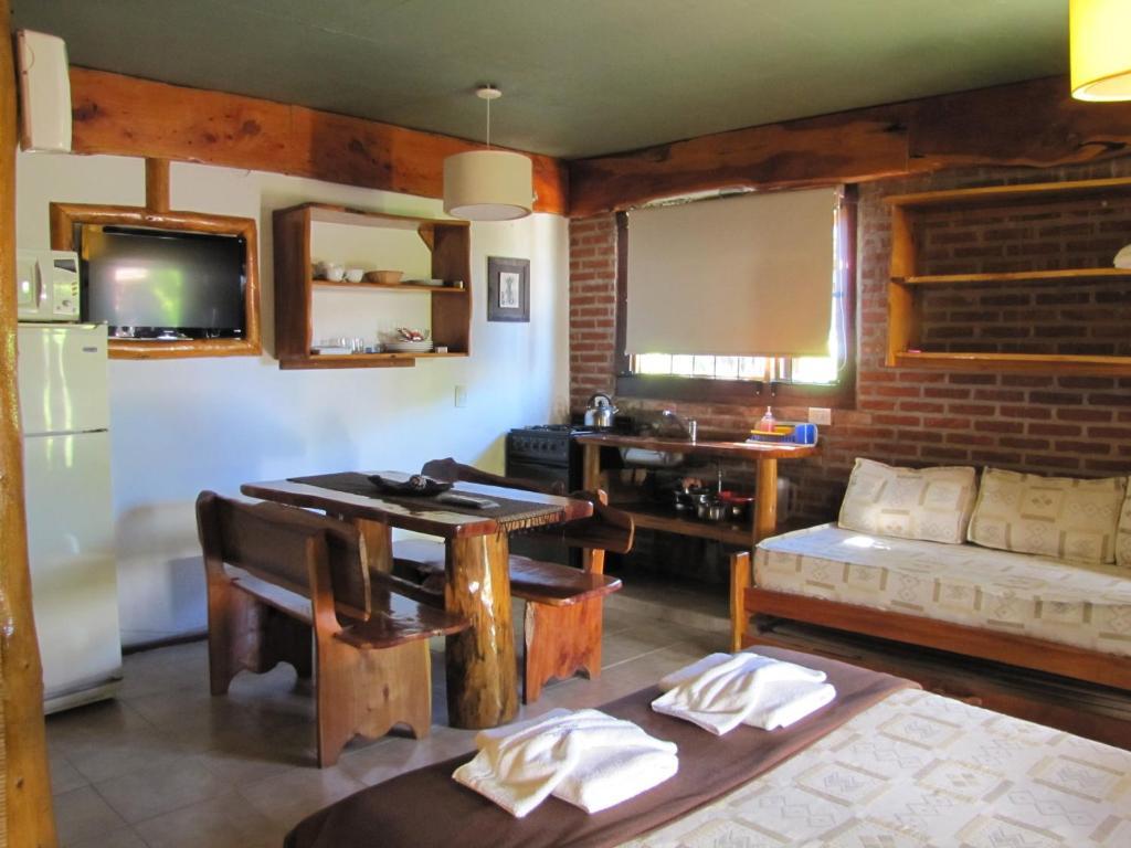 Loma Escondida Apart Cabañas&Spa Villa Gesell Habitación foto